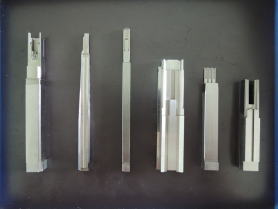 ���i�C���[�W